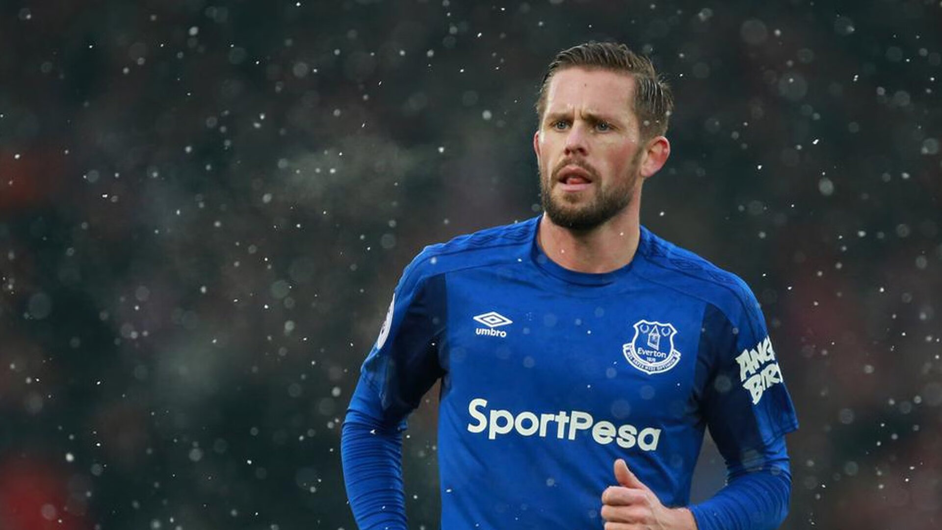 开云体育中国-深圳冷焰，拉文48分焚毁菲尼克斯的黄昏